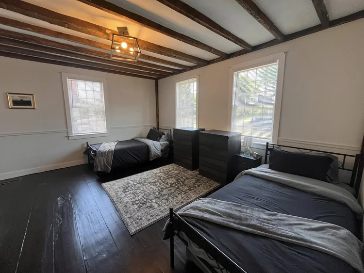 Gratitude House — men's sober living in Middletown, Connecticut