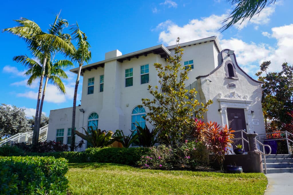 803 Recovery — sober living in Delray Beach, Florida