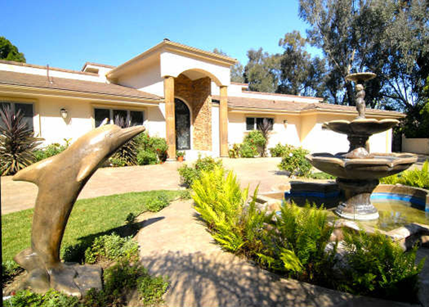 Angel Villa