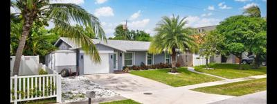 Mitch's Life Changing Recovery — Boynton Beach, Florida Mitch's Life Changing Recovery — men's sober living home in Boynton Beach, Florida