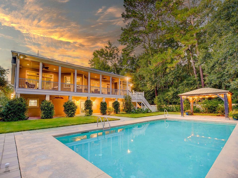 Charleston Recovery Center — sober living home in Charleston, South Carolina