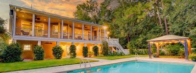 Charleston Recovery Center — Charleston, South Carolina Charleston Recovery Center — sober living home in Charleston, South Carolina