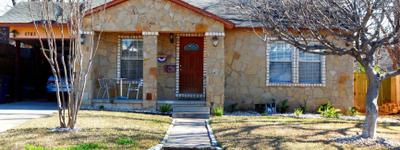 Dutton House Sober Living — Austin, Texas Dutton House Sober Living — men's sober living home in Austin, Texas